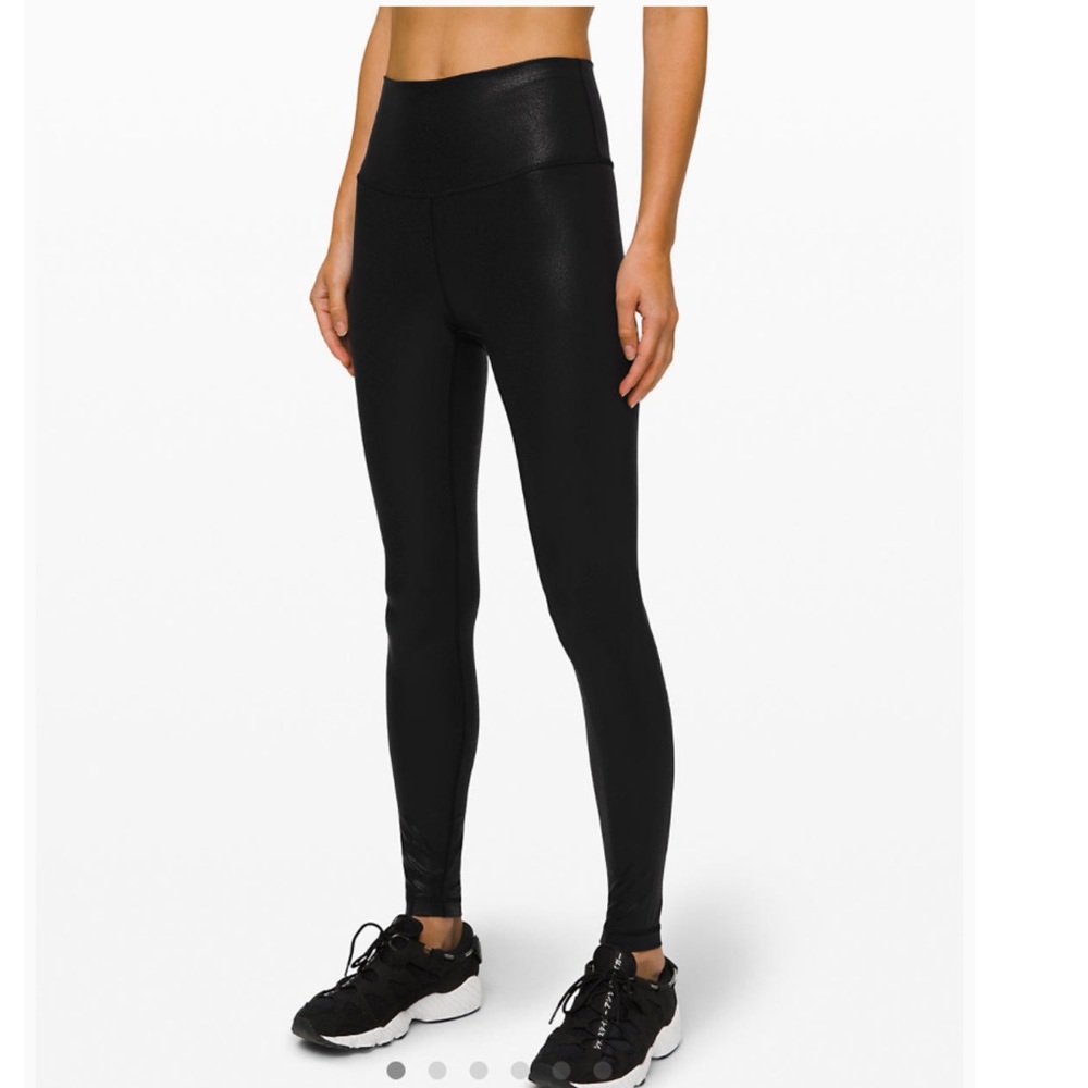 NWT🖤 Lululemon Wunder Under Leggings